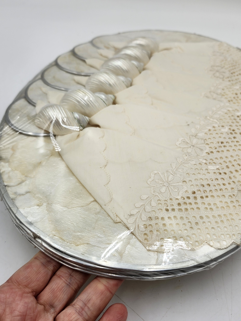 Vintage Mother of Pearl Shell Placemat Coaster Napkin Ring Set New Capiz - Picture 7 of 12